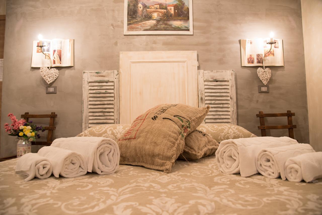 Отель Mancini Shabby House Рим Экстерьер фото