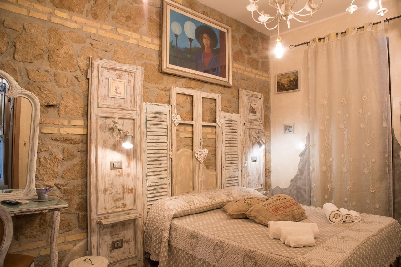 Отель Mancini Shabby House Рим Экстерьер фото