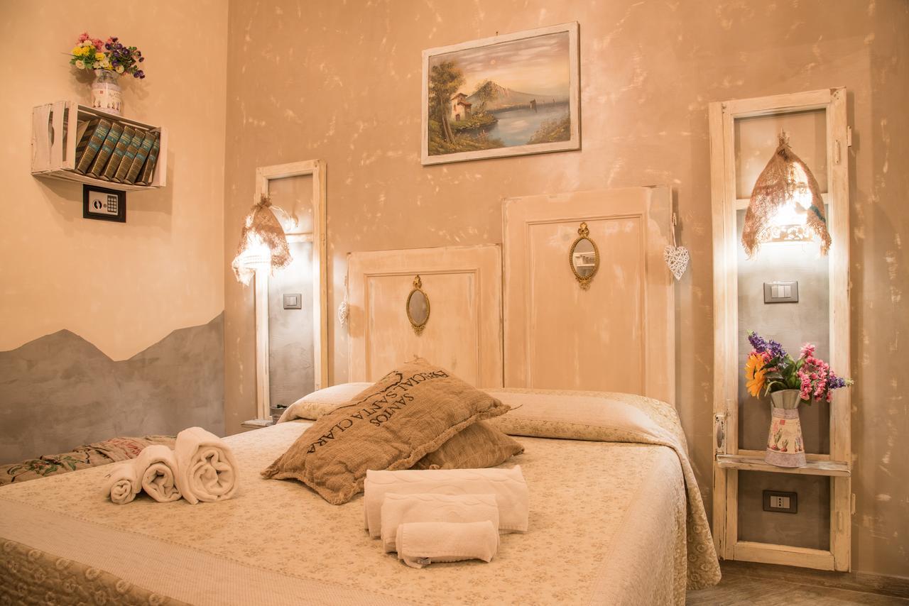 Отель Mancini Shabby House Рим Экстерьер фото